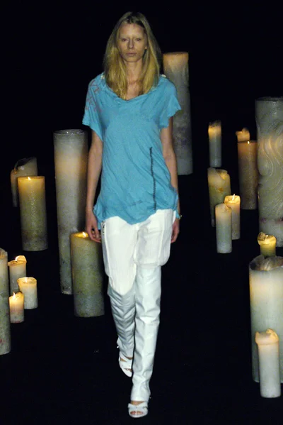 Look 3